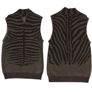 3.1 Phillip Lim pullover sweater vest 🦓